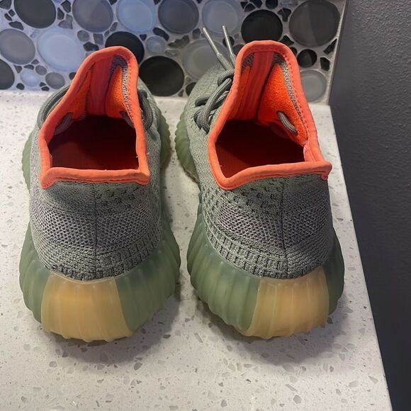YEEZY boost woman’s tennis shoes. - Picture 5 of 13